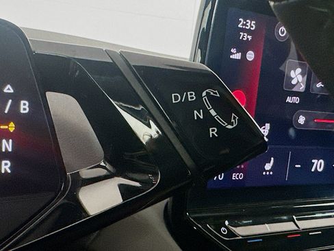 Used 2023 Volkswagen ID.4 Pro S image 25