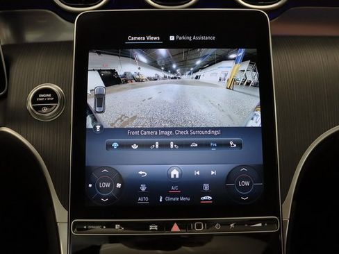 Used 2024 Mercedes-Benz GLC 300 4MATIC w/ Driver Assistance Package image 28