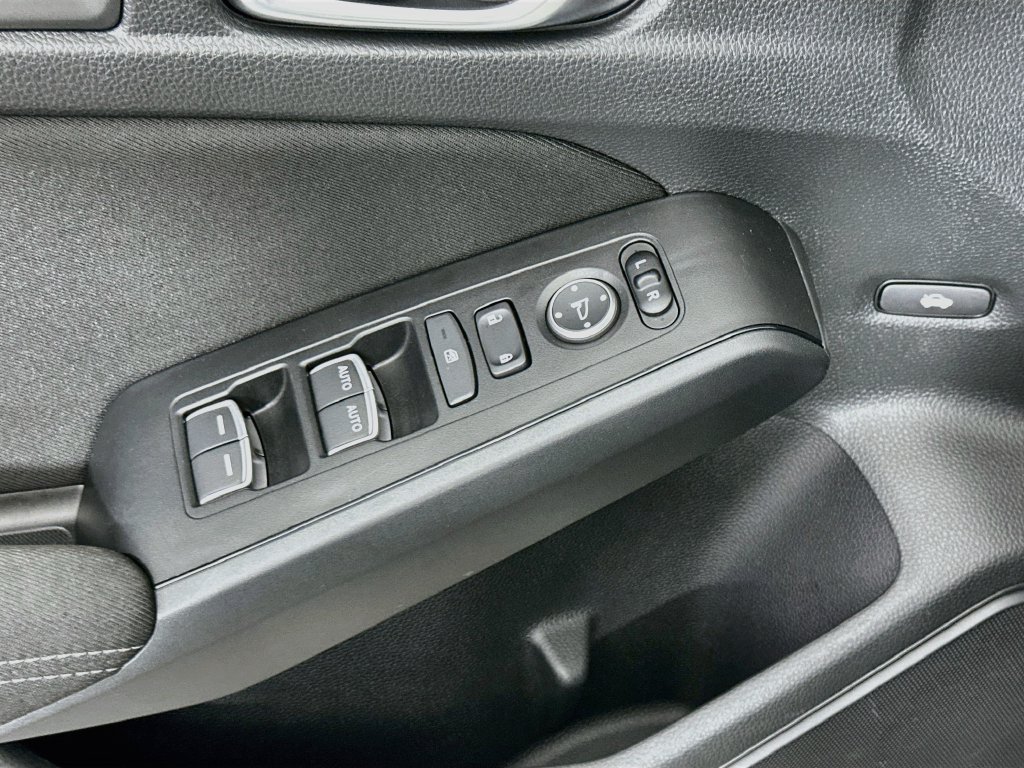 Used 2022 Honda Civic LX image 18