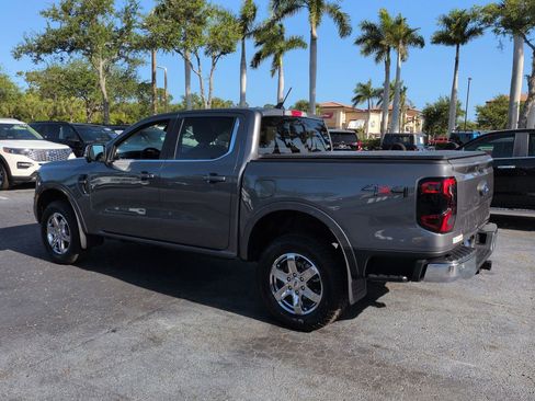 Used 2025 Ford Ranger Lariat w/ Chrome Accent Package AWD/4WD image 6
