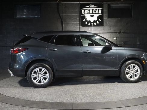 Used 2019 Chevrolet Blazer LT w/ Sound & Technology Package AWD/4WD image 8