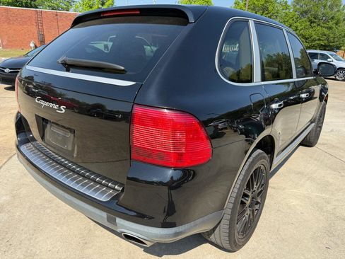 Used 2005 Porsche Cayenne S AWD/4WD image 5