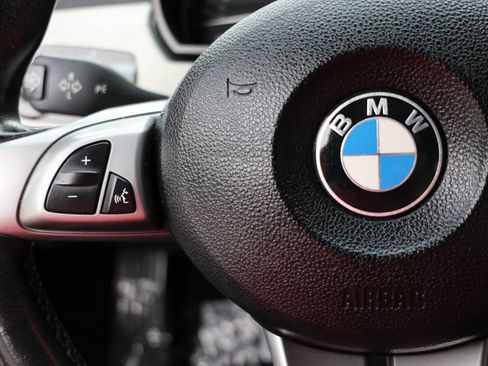 Used 2004 BMW Z4 2.5i image 18