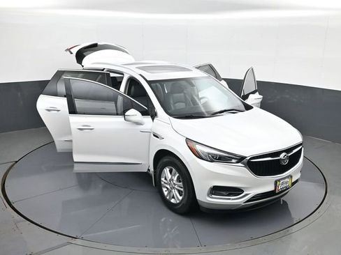 Used 2021 Buick Enclave Essence w/ Sound and Sites Package FWD image 30