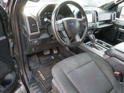 Used 2018 Ford F150 XLT w/ Equipment Group 302A Luxury image 21