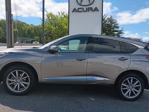Used 2023 Acura RDX AWD w/ Technology Package image 2