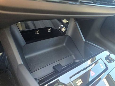 Used 2025 Audi A6 e-tron Prestige RWD image 29