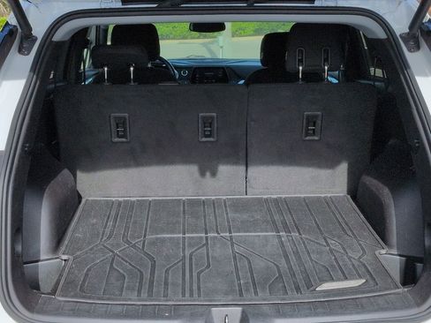 Used 2020 Chevrolet Blazer LT image 12