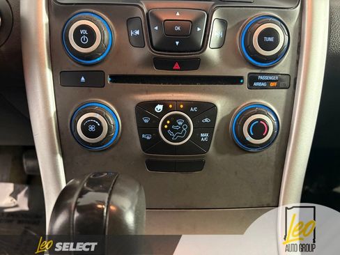 Used 2012 Ford Edge SE FWD image 16