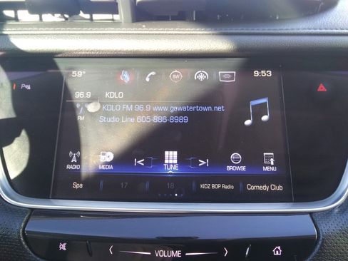 Used 2017 Cadillac XT5 Luxury image 23