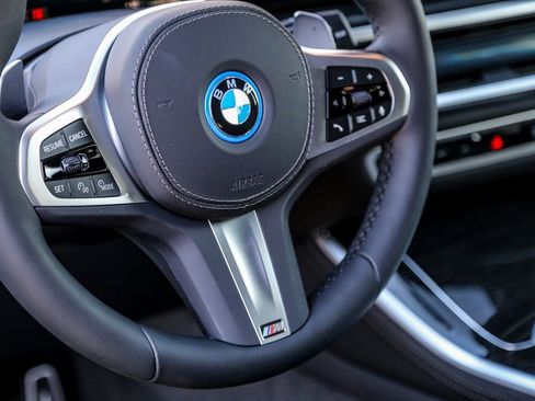 New 2026 BMW X5 xDrive50e w/ M Sport Package image 11