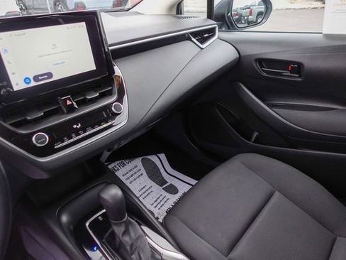 Certified 2023 Toyota Corolla LE image 25