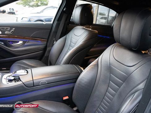 Used 2018 Mercedes-Benz S 560 4MATIC Sedan image 19