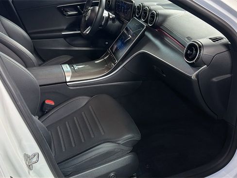 Used 2023 Mercedes-Benz C 300 4MATIC Sedan image 9