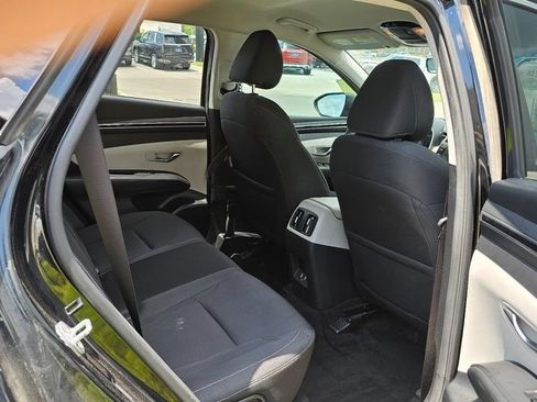 Used 2022 Hyundai Tucson SEL FWD image 13