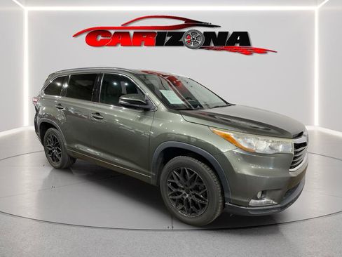 Used 2015 Toyota Highlander Limited Platinum image 2
