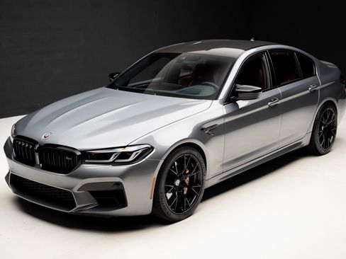 Used 2023 BMW M5 w/ Competition Package image 5