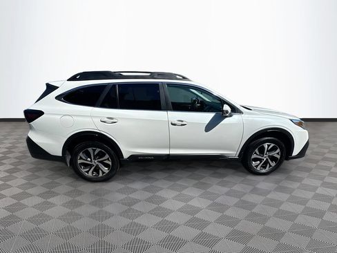 Used 2020 Subaru Outback Limited w/ Popular Package #2 AWD/4WD image 31