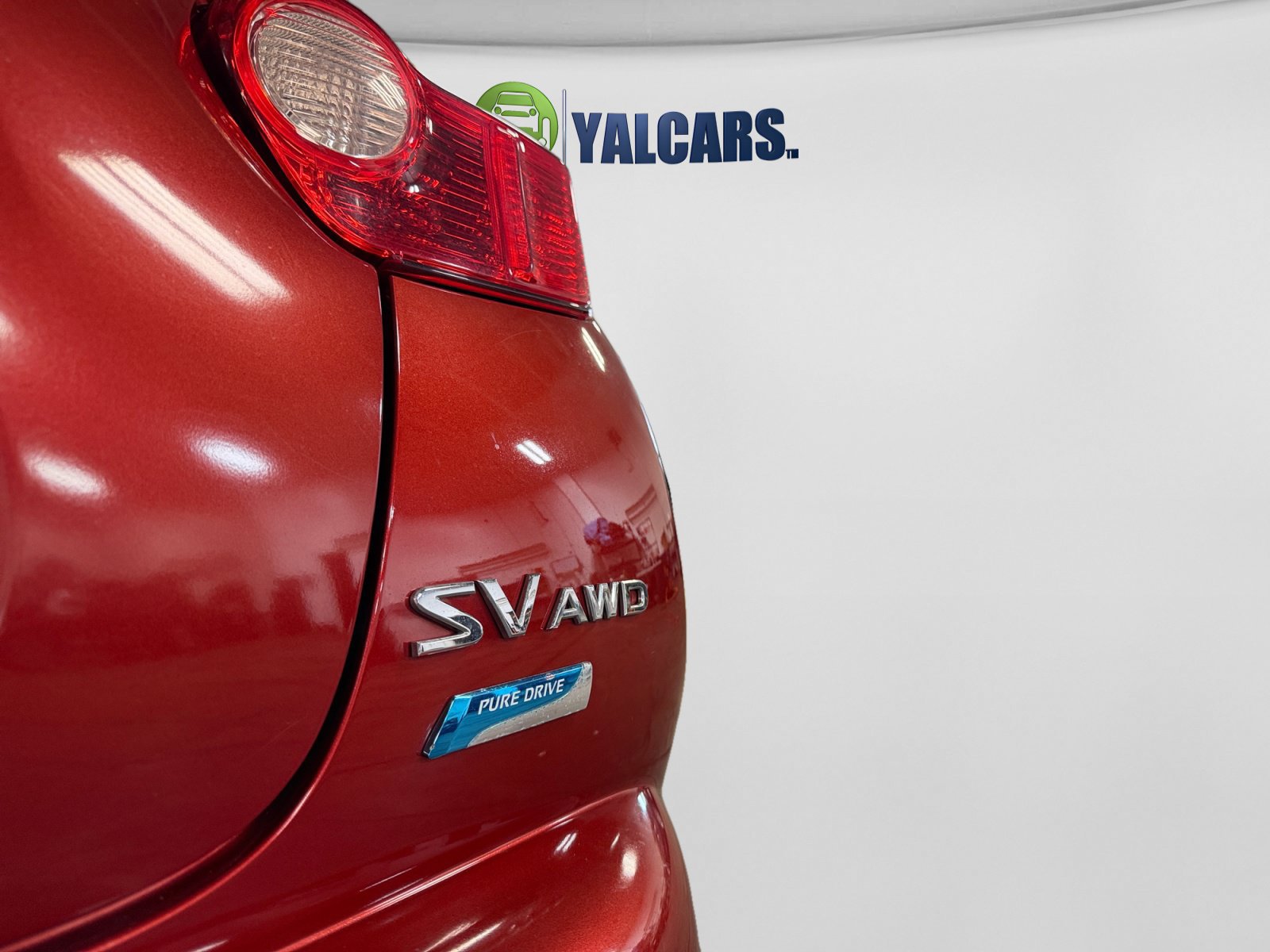 Used 2014 Nissan Juke SV AWD/4WD image 12