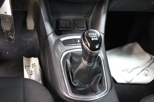 Used 2018 Chevrolet Cruze LT FWD image 19
