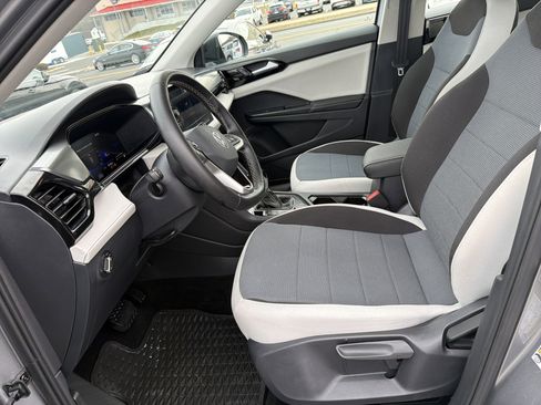 Used 2025 Volkswagen Taos S w/ Taos Adventure Package image 6