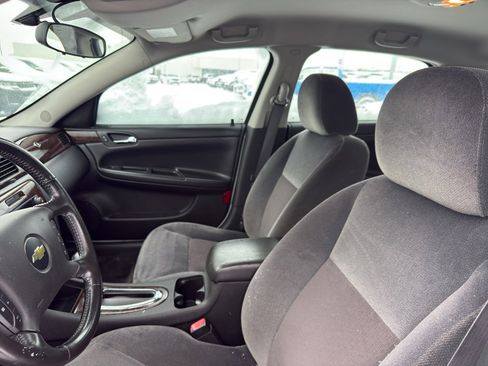 Used 2012 Chevrolet Impala LT image 24