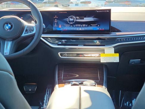 New 2026 BMW X5 xDrive40i w/ M Sport Package image 12