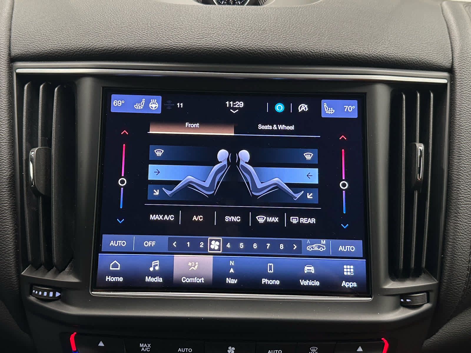 Used 2023 Maserati Levante GT AWD/4WD image 33