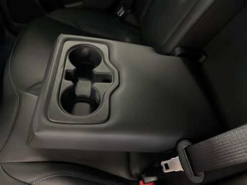 New 2026 Jeep Compass Limited image 19