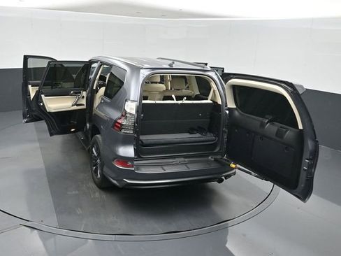 Used 2023 Lexus GX 460 Luxury w/ Sport Design Package AWD/4WD image 56
