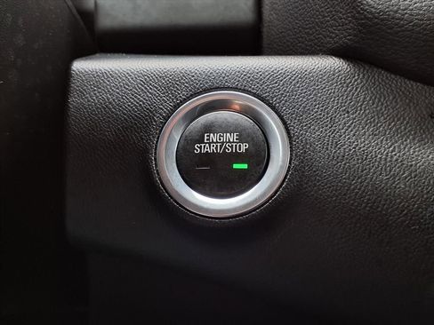 Certified 2022 GMC Terrain SLE w/ Driver Convenience Package image 21