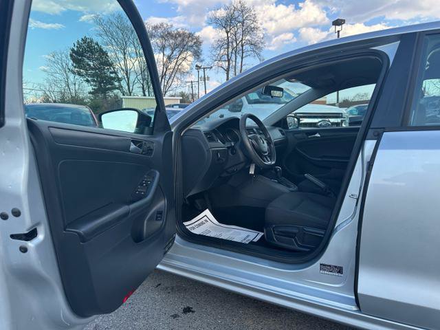 Used 2016 Volkswagen Jetta S FWD image 13