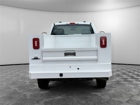 New 2025 Ford F250 XL w/ FX4 Off-Road Package AWD/4WD image 4
