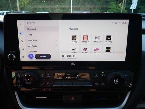 Certified 2025 Toyota Grand Highlander AWD Hybrid image 28