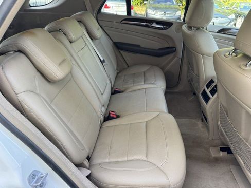Used 2013 Mercedes-Benz ML 350 4MATIC image 26