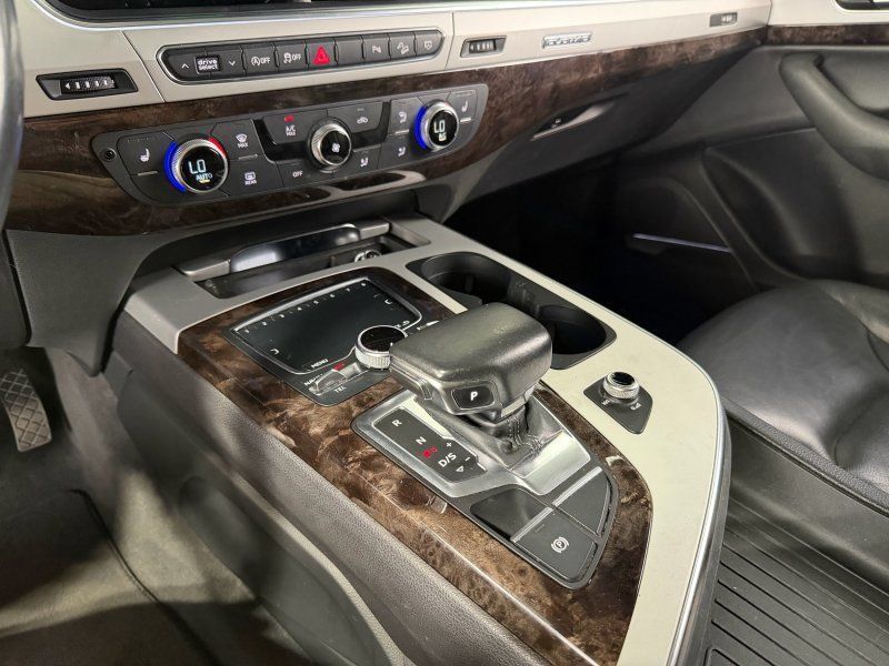 Used 2019 Audi Q7 2.0T Premium Plus w/ Premium Plus Package AWD/4WD image 15