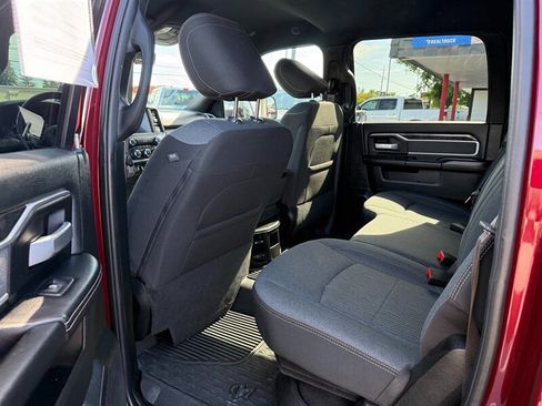 Used 2022 RAM 2500 Big Horn w/ Night Edition AWD/4WD image 13