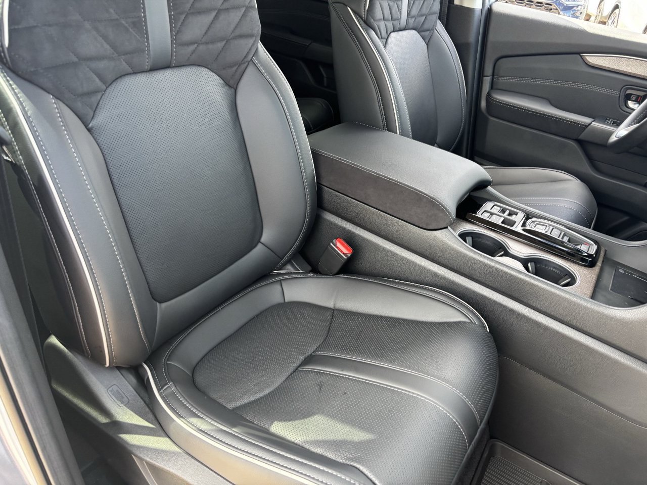 New 2026 Honda Pilot Elite image 6