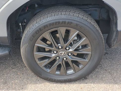 Used 2025 Lexus GX 550 w/ Cold Area Package AWD/4WD image 7