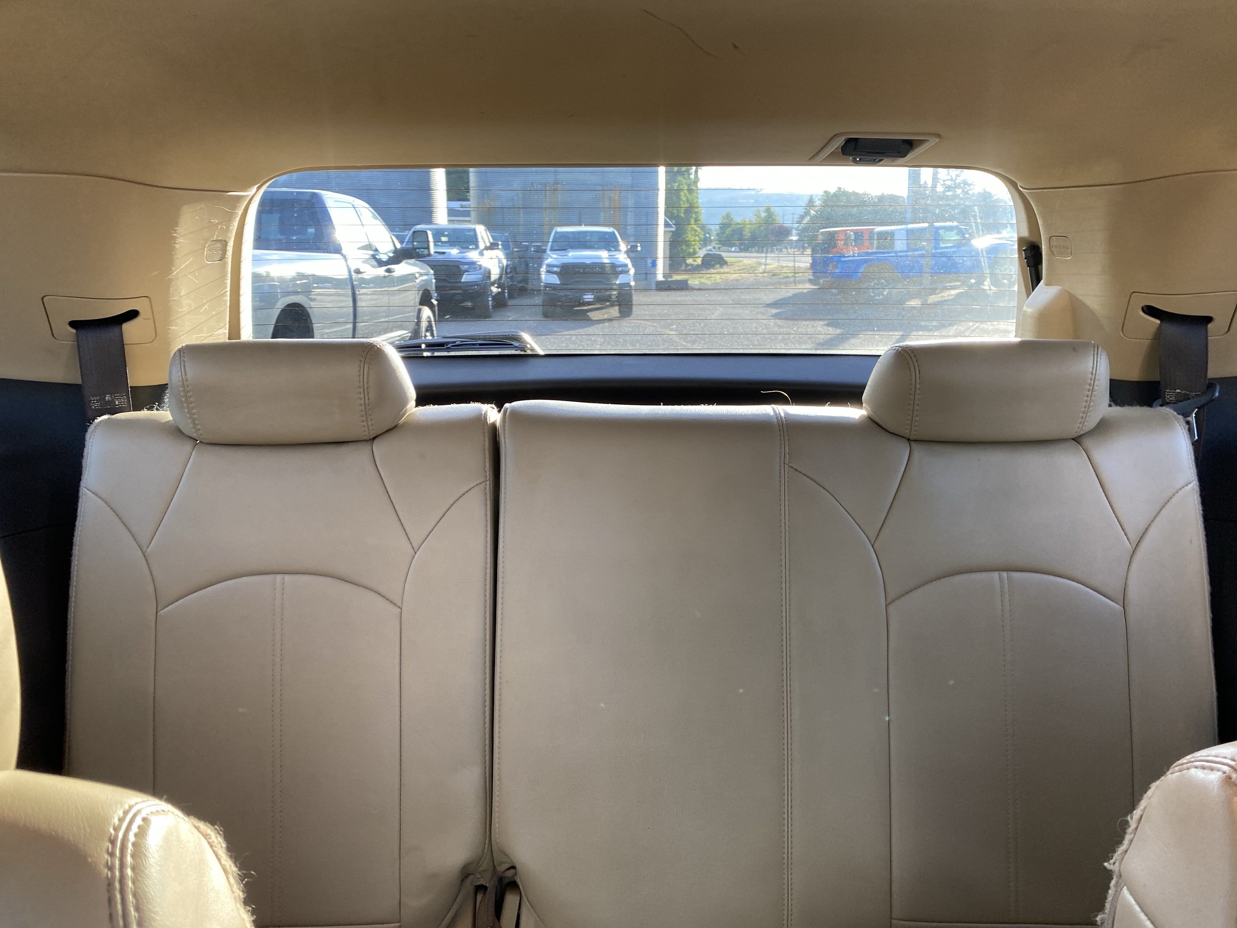 Used 2012 GMC Acadia SLT AWD/4WD image 27