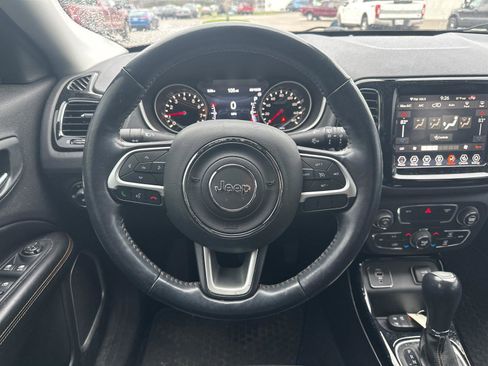Used 2019 Jeep Compass Limited image 8