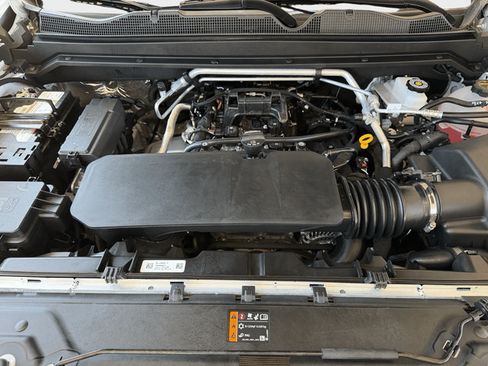 Used 2026 Chevrolet Colorado Trail Boss AWD/4WD image 28
