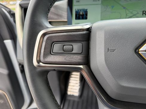 Used 2022 Rivian R1T Adventure AWD/4WD image 22