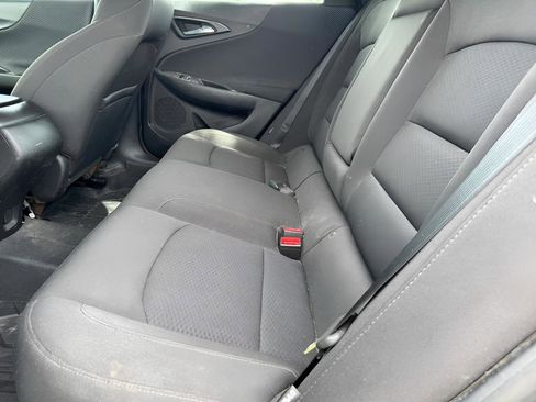 Used 2018 Chevrolet Malibu LS FWD image 14