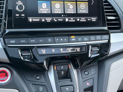 Used 2025 Honda Odyssey EX-L image 19