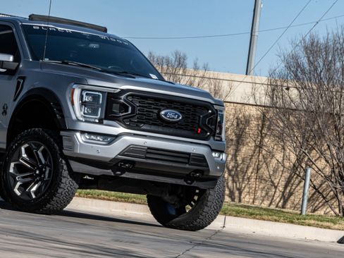 Used 2022 Ford F150 Lariat w/ Equipment Group 502A High image 5