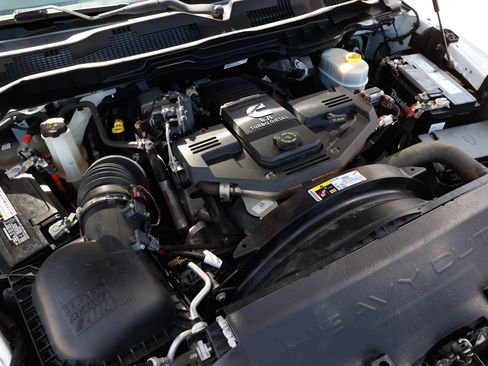 Used 2016 RAM 3500 Lone Star image 51