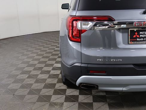 Used 2021 GMC Acadia SLE w/ LPO, Floor Liner Package FWD image 11