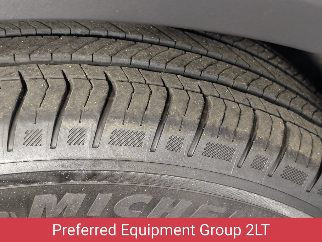 Certified 2026 Chevrolet Equinox EV LT FWD image 9