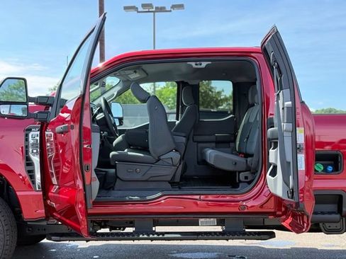 New 2026 Ford F350 XLT AWD/4WD image 15